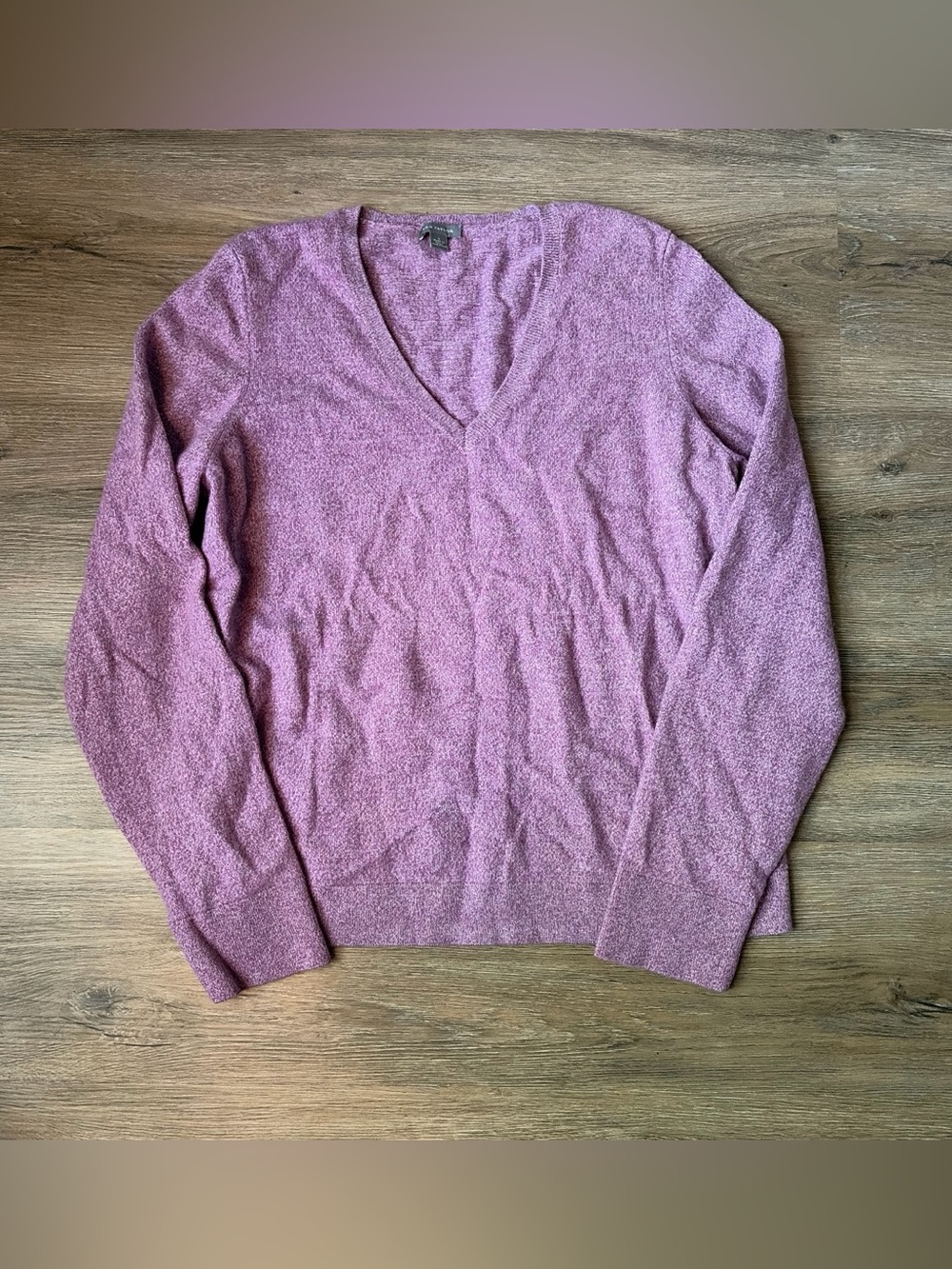 Ann Taylor 100% cashmere sweater
